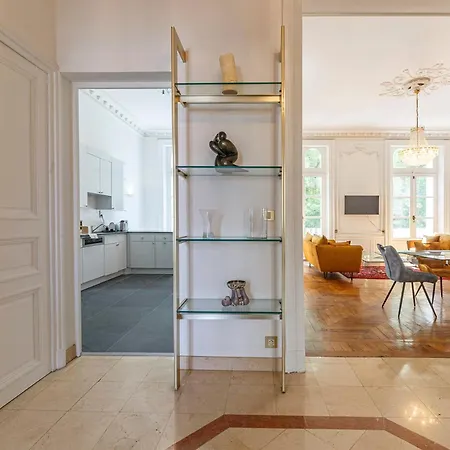 Apartment Le Roi Rene - Xixe Siecle - Chateau