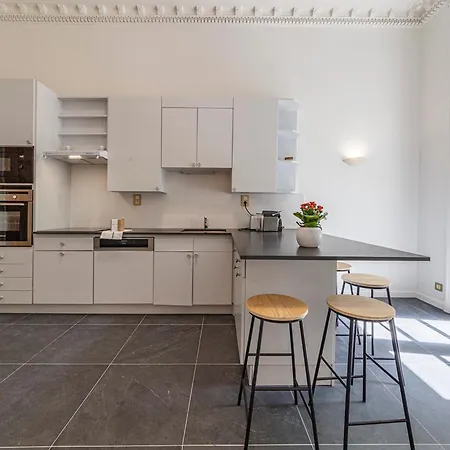 Apartament Le Roi Rene - Xixe Siecle - Chateau