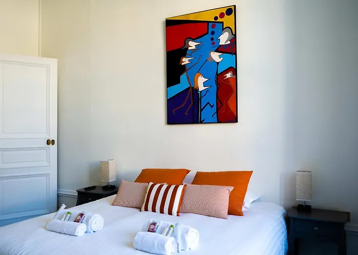 Le Roi Rene - Xixe Siecle - Chateau Lägenhet Angers